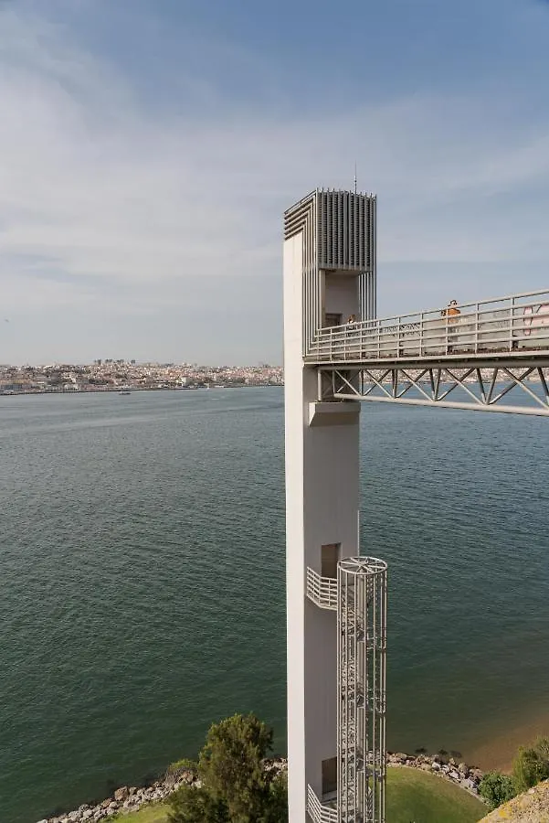 Almada Villa