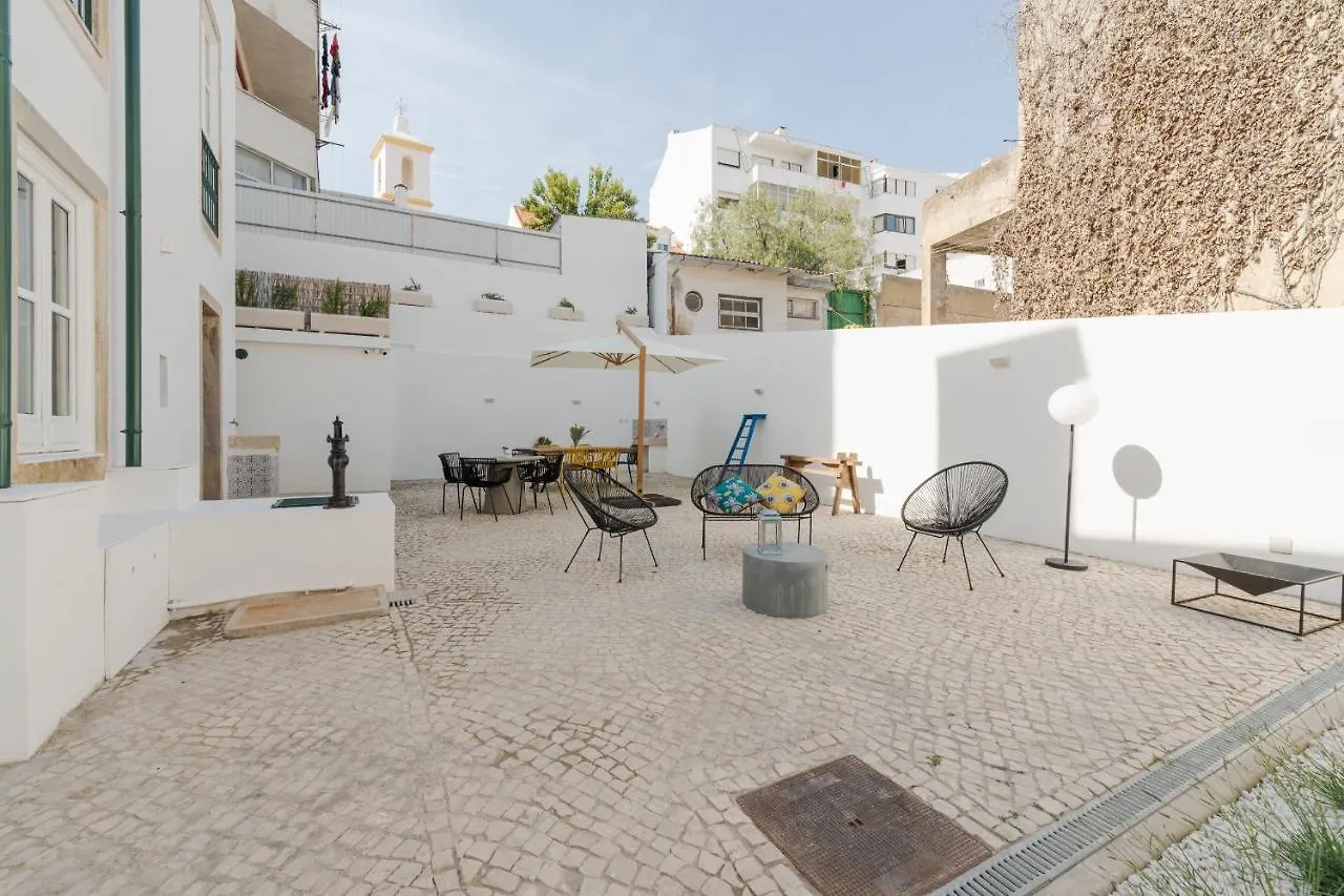 Almada Villa
